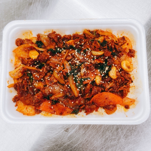 순수한반찬] [캠핑셋트 Ⅰ ]  이모카세 세트 (크림새우가리비버터구이,오돌뼈볶음,짬뽕탕,맛살전)