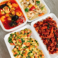 순수한반찬] [캠핑셋트 Ⅰ ]  이모카세 세트 (크림새우가리비버터구이,오돌뼈볶음,짬뽕탕,맛살전)
